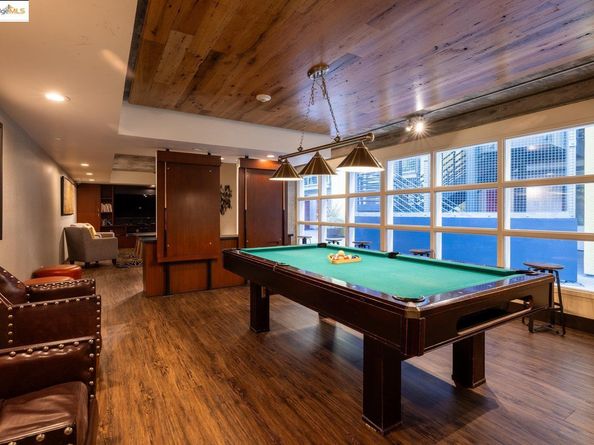 311 Oak Street 829, Oakland CA 94607