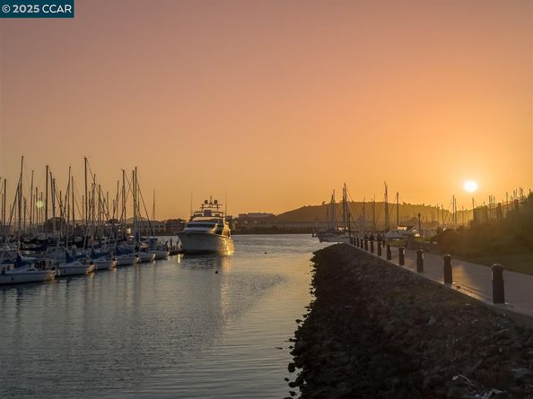 1406 Monterey St, Richmond CA 94804