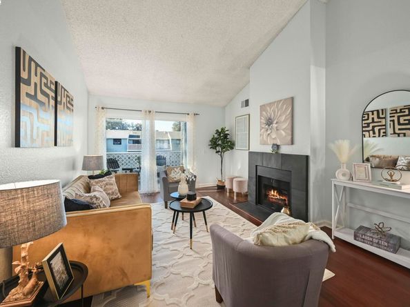 3467 Pinewood Ter 202, Fremont CA 94536
