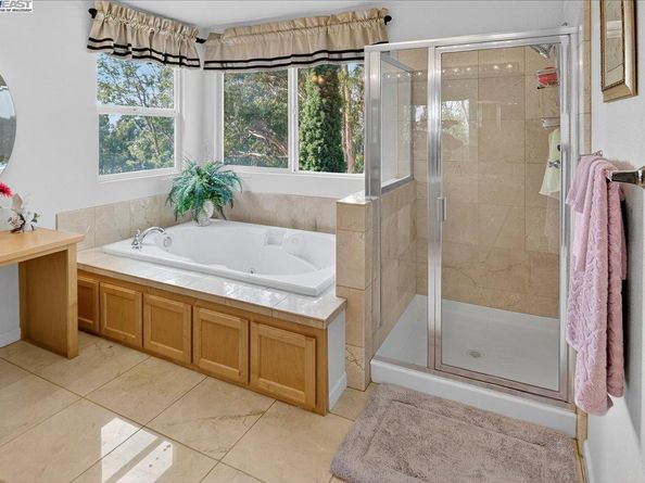 3505 Park Ridge Dr, Richmond CA 94806