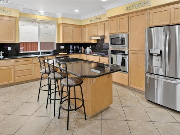 3505 Park Ridge Dr, Richmond CA 94806