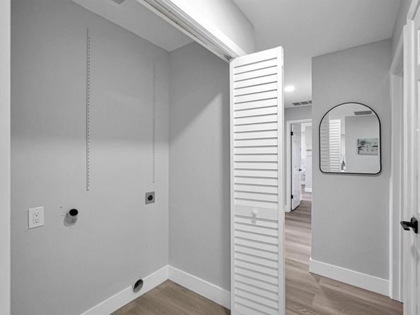 26937 Hayward Blvd 217, Hayward CA 94542