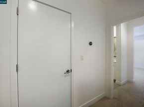 967 24Th St, Oakland CA 94607