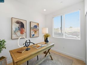 967 24Th St, Oakland CA 94607