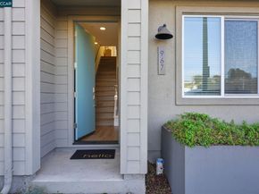 967 24Th St, Oakland CA 94607