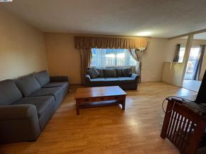 7608 Canterbury Ln, Dublin CA 94568