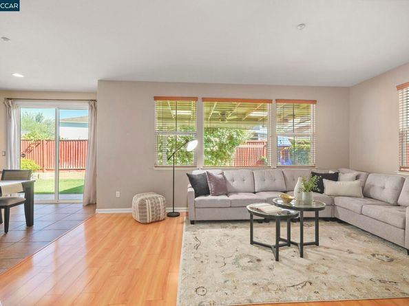 1775 Rose Gate Cmn, Livermore CA 94551