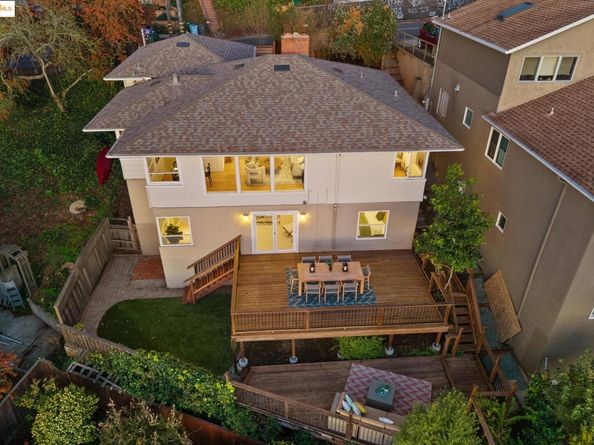 946 Creston Rd, Berkeley CA 94708