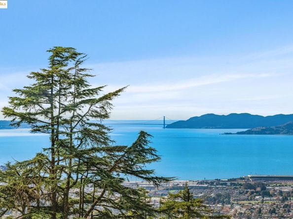 946 Creston Rd, Berkeley CA 94708