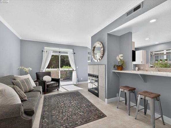 7875 Canyon Meadow Cir C, Pleasanton CA 94588