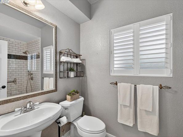 7875 Canyon Meadow Cir C, Pleasanton CA 94588