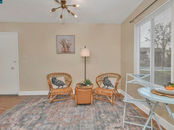 4888 Clayton Rd 6, Concord CA 94521