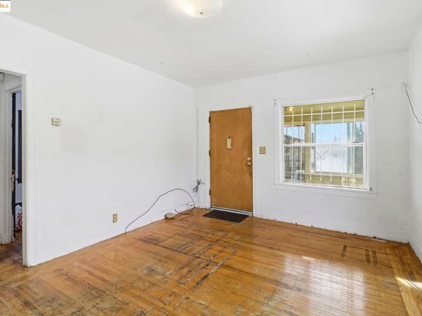 3632 Hageman Avenue, Oakland CA 94619