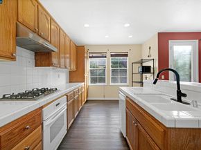 5700 Oakmont Dr, Richmond CA 94806