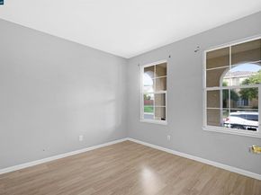 5700 Oakmont Dr, Richmond CA 94806