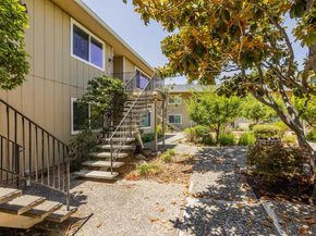 1965 Ascot Dr 6, Moraga CA 94556