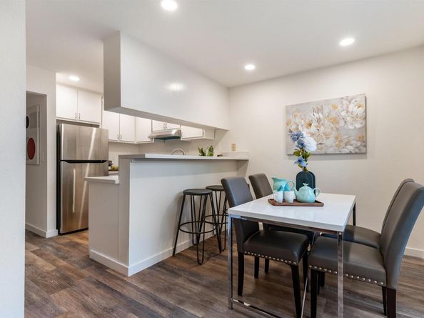 601 Palomino Dr C, Pleasanton CA 94566