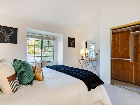 601 Palomino Dr C, Pleasanton CA 94566