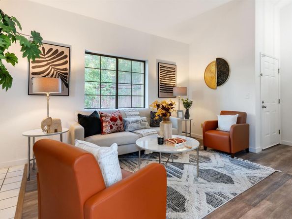601 Palomino Dr C, Pleasanton CA 94566