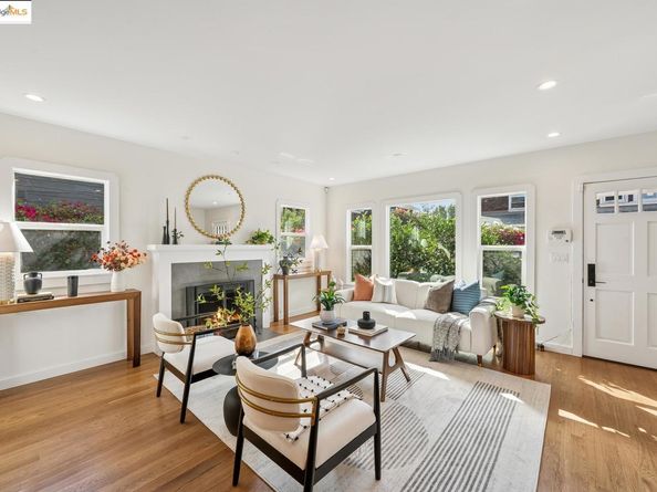 2417 Webster ST, Berkeley CA 94705