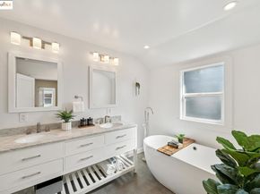 2417 Webster ST, Berkeley CA 94705