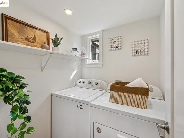 2417 Webster ST, Berkeley CA 94705