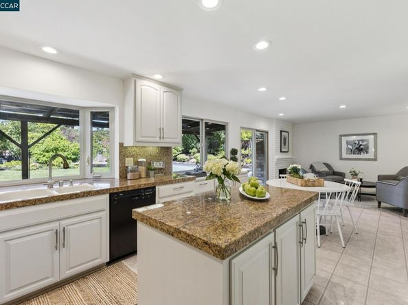 800 El Capitan Drive, Danville CA 94526