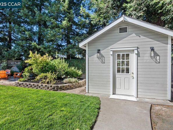 587 El Capitan Dr, Danville CA 94526