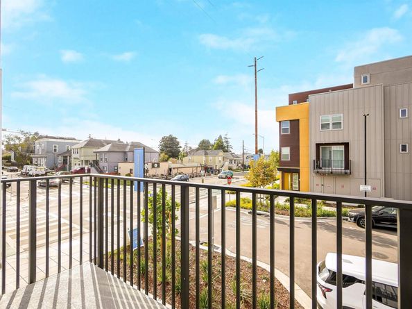 2055 Clement Avenue, Alameda CA 94501