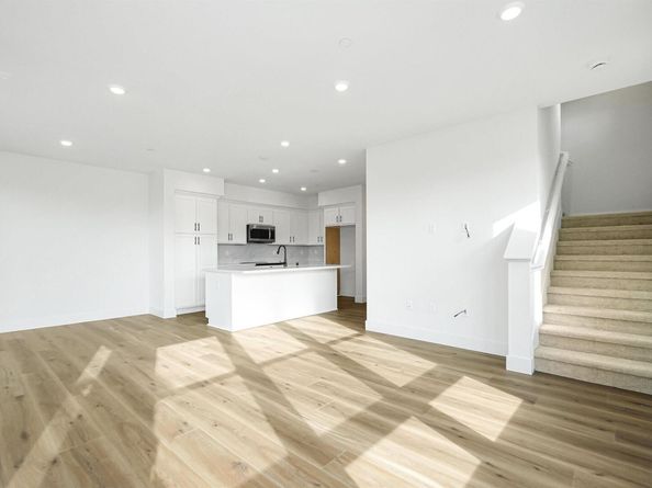 2055 Clement Avenue, Alameda CA 94501