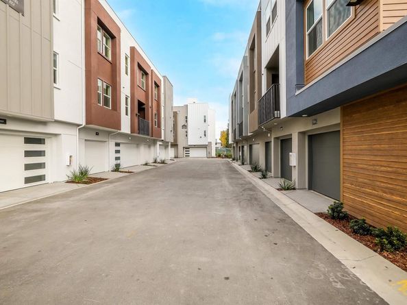 2055 Clement Avenue, Alameda CA 94501