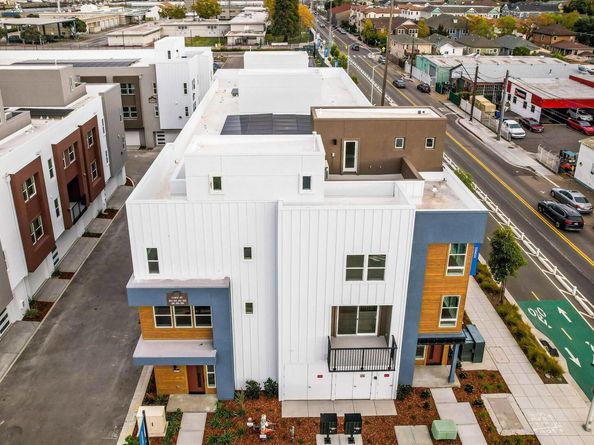 2055 Clement Avenue, Alameda CA 94501