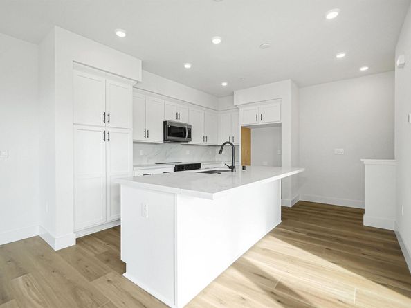 2055 Clement Avenue, Alameda CA 94501