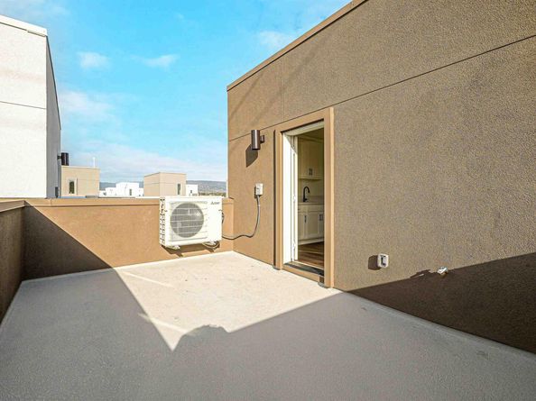 2055 Clement Avenue, Alameda CA 94501