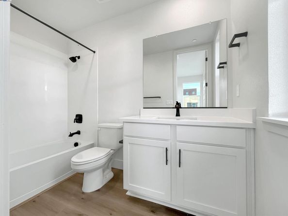 2055 Clement Avenue, Alameda CA 94501