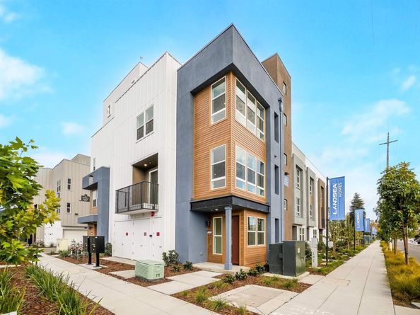 2055 Clement Avenue, Alameda CA 94501