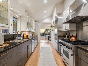 5973 Rincon Dr, Oakland CA 94611