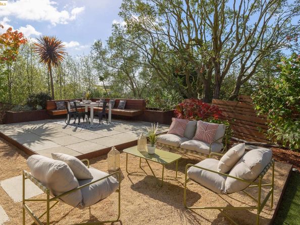 5973 Rincon Dr, Oakland CA 94611