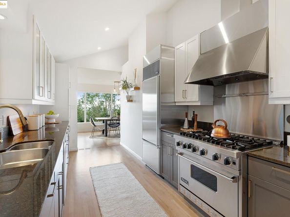 5973 Rincon Dr, Oakland CA 94611