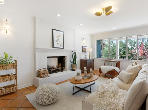 5973 Rincon Dr, Oakland CA 94611