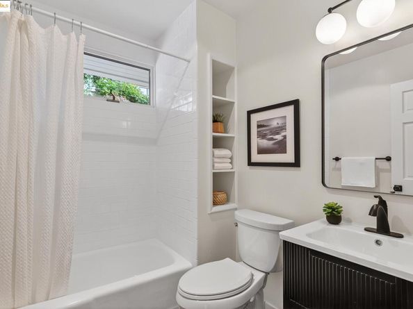 5973 Rincon Dr, Oakland CA 94611