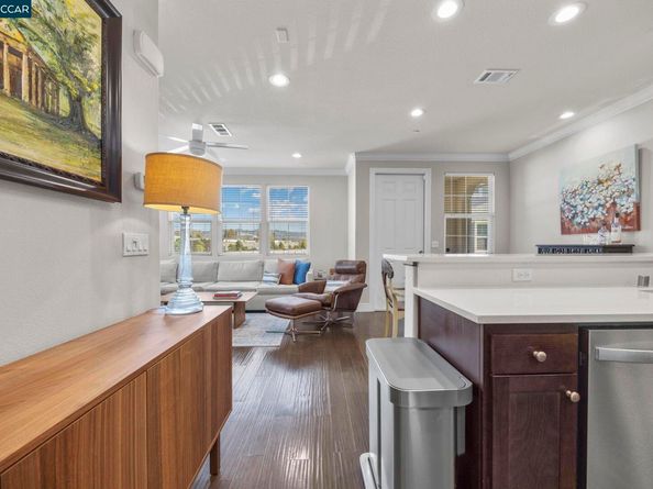 702 Jetty Dr, Richmond CA 94804