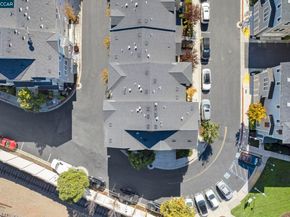 702 Jetty Dr, Richmond CA 94804