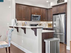 702 Jetty Dr, Richmond CA 94804