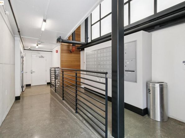 6466 Hollis St 242, Emeryville CA 94608