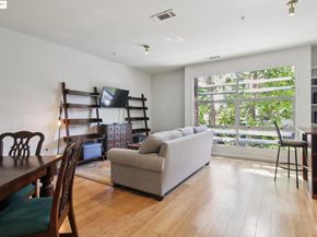 6466 Hollis St 242, Emeryville CA 94608