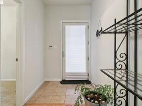 6466 Hollis St 242, Emeryville CA 94608