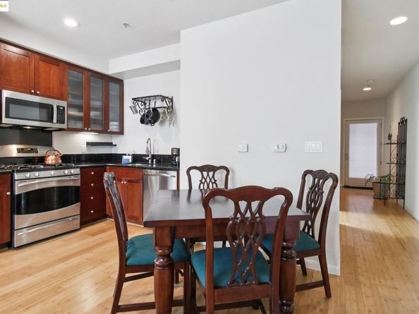 6466 Hollis St 242, Emeryville CA 94608