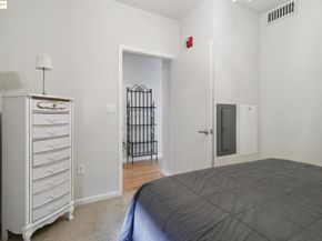 6466 Hollis St 242, Emeryville CA 94608