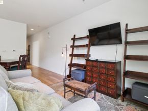 6466 Hollis St 242, Emeryville CA 94608